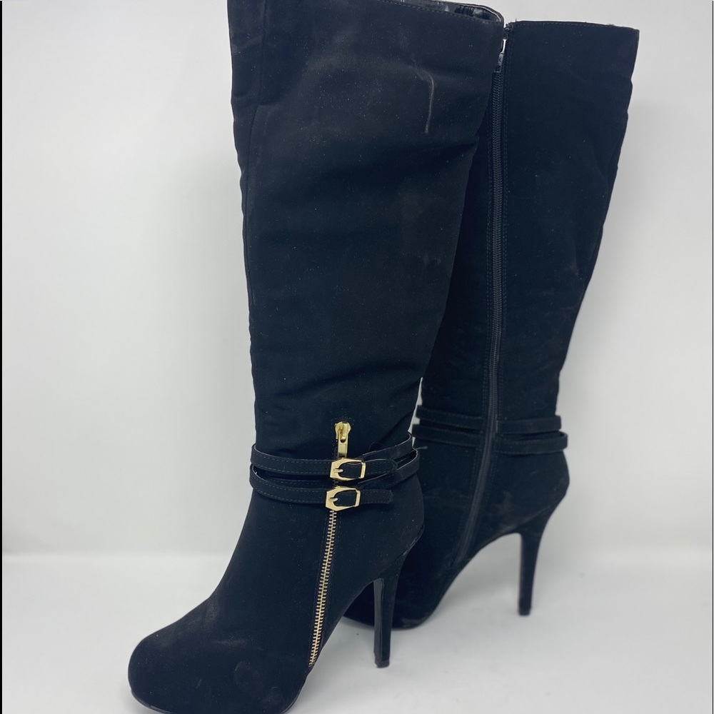 Brand new, never worn boots